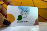 کارت ویزیت PVC متالیک؛ وقتی کیفیت و زیبایی در کنار هم قرار می‌گیرند