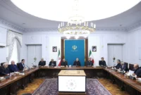 نشست مسعود پزشکیان رئیس‌جمهور با اعضای هیات نمایندگان اتاق تهران و ایران