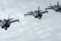 آمریکا ۱۰ جنگنده اف-۳۵ به کارائیب فرستاد؛ تشدید تنش‌ها با ونزوئلا پس از حمله آمریکا