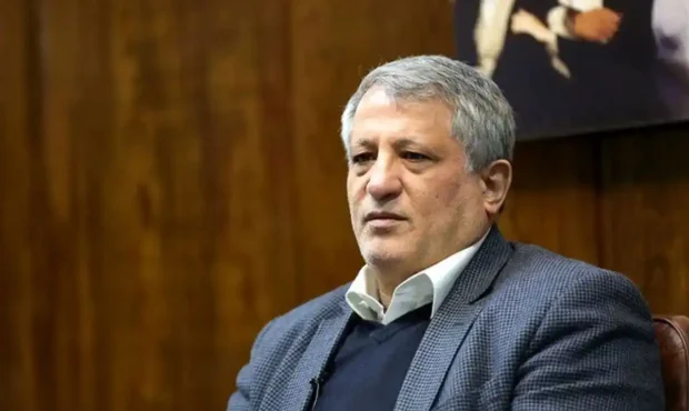انتقاد شدید محسن هاشمی از اظهارات رحیم صفوی در مراسم علیرضا افشار انتقاد شدید محسن هاشمی از اظهارات رحیم صفوی در مراسم علیرضا افشار