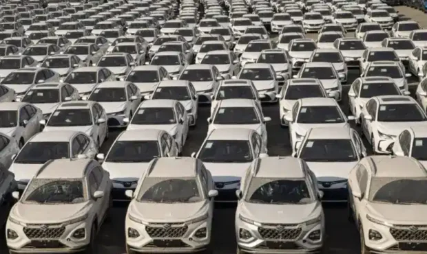 سهمیه سوخت بنزین خودروهای وارداتی و صفر تولید داخل حذف  شد