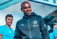 بازنشستگی باشکوه فرناندینیو در سن ۴۰ سالگی