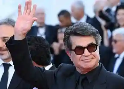 فیلم یک تصادف ساده ساخته جعفر پناهی نامزد جایزه گلدن گلوب ۲۰۲۵ شد فیلم یک تصادف ساده ساخته جعفر پناهی نامزد جایزه گلدن گلوب ۲۰۲۵ شد