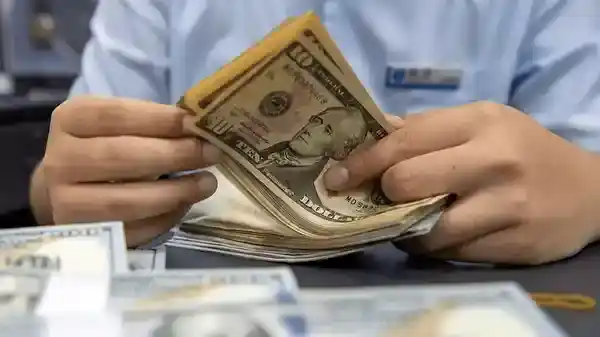 بازگشت صرافی ‎ها به چرخه خرید و فروش ارز و رفع تعهد ارزی صادرکنندگان