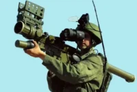 فایننشال تایمز  : توافق ایران و روسیه برای خرید موشک‌های دوش‌پرتاب پیشرفته