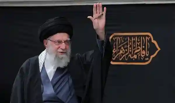 حضرت آیتالله خامنهای به ملکوت اعلی پیوست حضرت آیتالله خامنهای به ملکوت اعلی پیوست