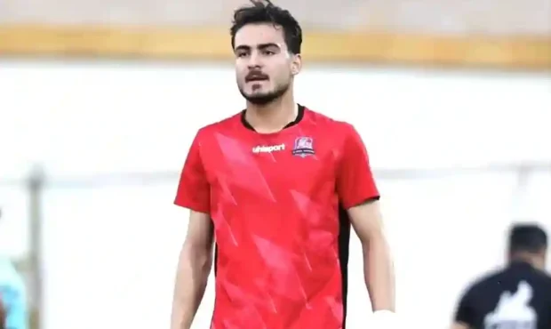 کسری طاهری و دانیال ایری در نساجی ماندند