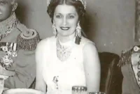 گردنبند مادر فوزیه در وین به سرقت رفت